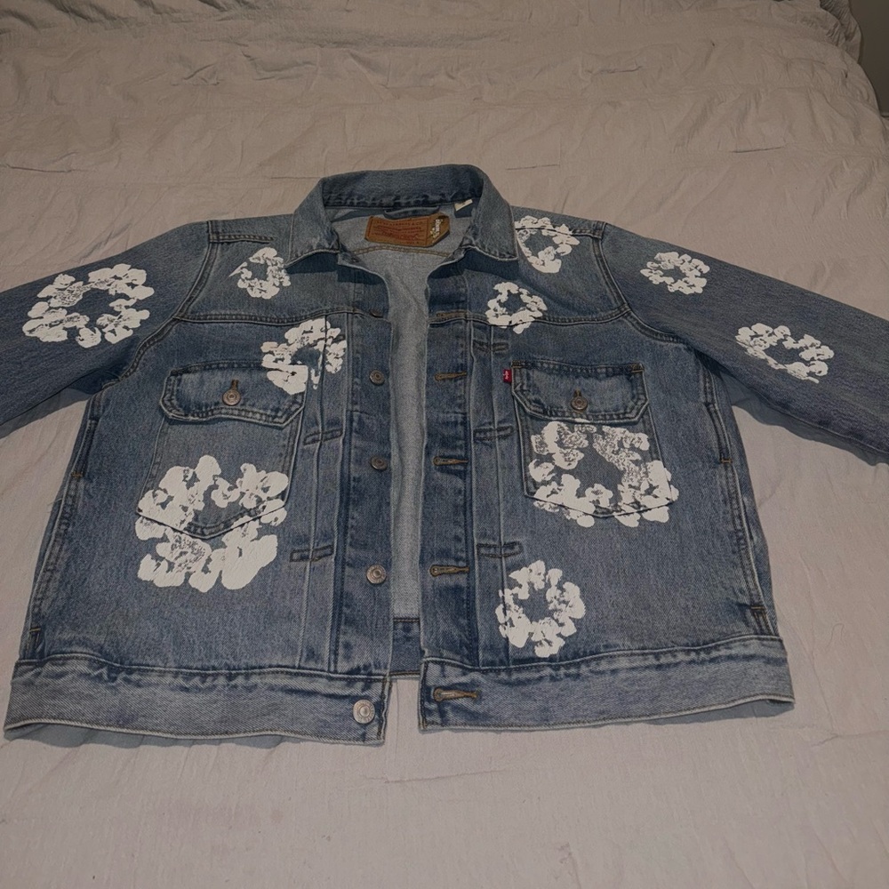 AUTHENTIC Denim Tear Men’s Jean Jacket